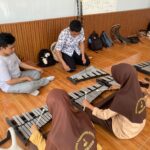 Sabtu Jadi Hari Berkarya: Ekskul MTsN 8 Banjar Hidupkan Bakat Murid Sabtu Jadi Hari Berkarya: Ekskul MTsN 8 Banjar Hidupkan Bakat Murid